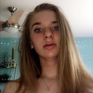 Meet your Posher, Georgia